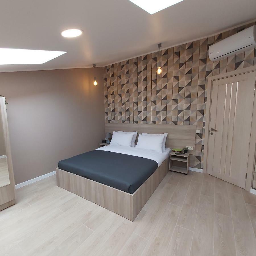 Two-Bedroom Apartment Near Forum לבוב מראה חיצוני תמונה