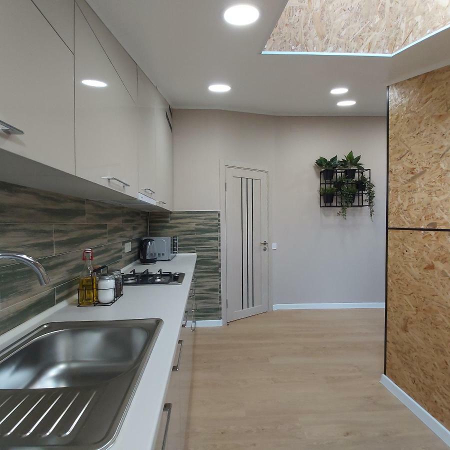 Two-Bedroom Apartment Near Forum לבוב מראה חיצוני תמונה